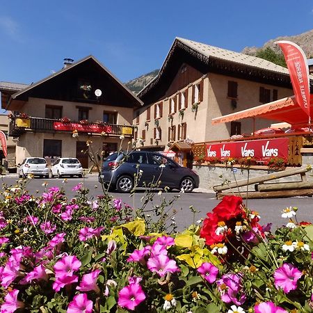 וארס La Vieille Auberge מראה חיצוני תמונה